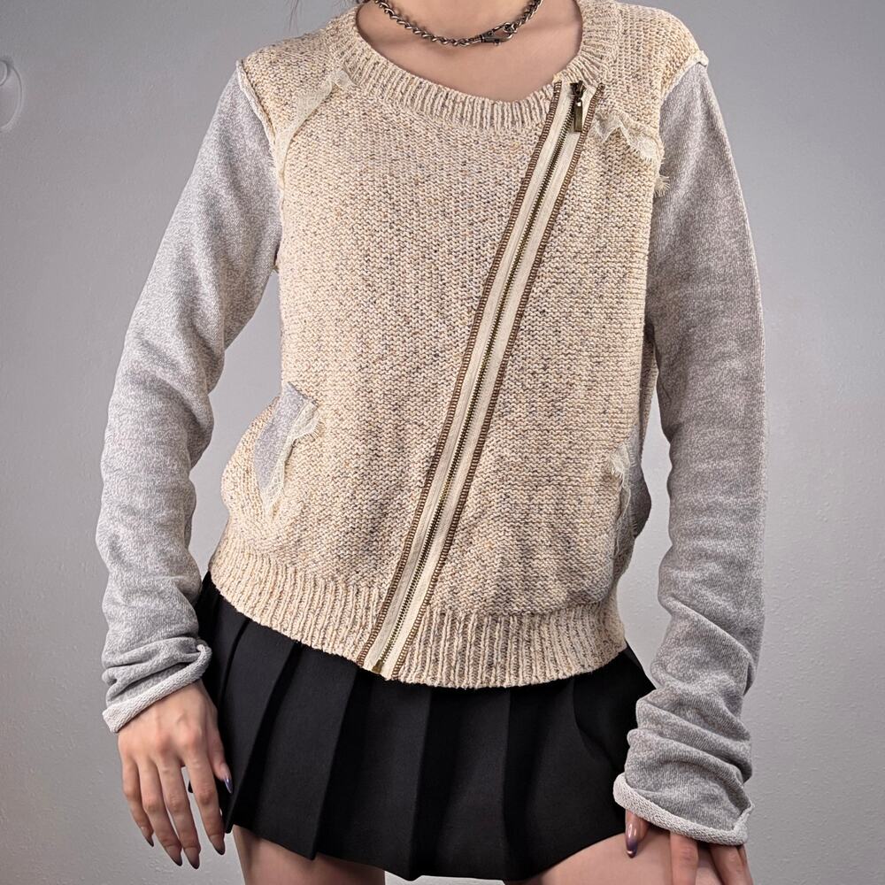 BKE Buckle Asymmetrical Zip Knit Sweater Jacket Gray Downtown Distressed Large